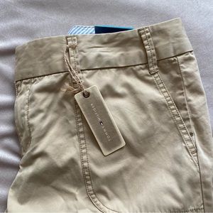 Tommy Hilfiger beige khaki pants size 16